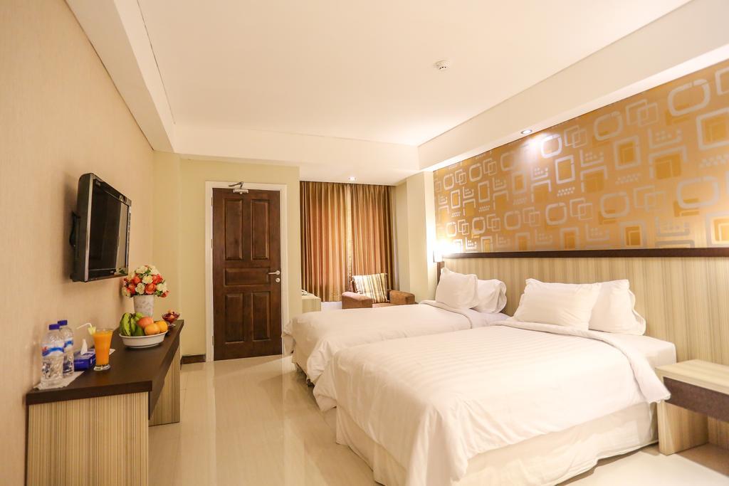 Sylvia Hotel Premier Kupang Купанґ Номер фото